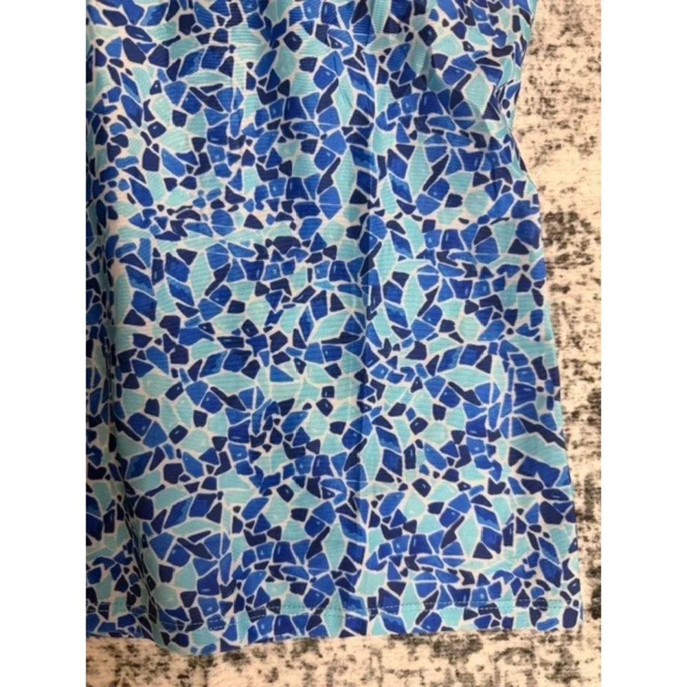 Women's blue swim shirt with built in shelf bra Size L